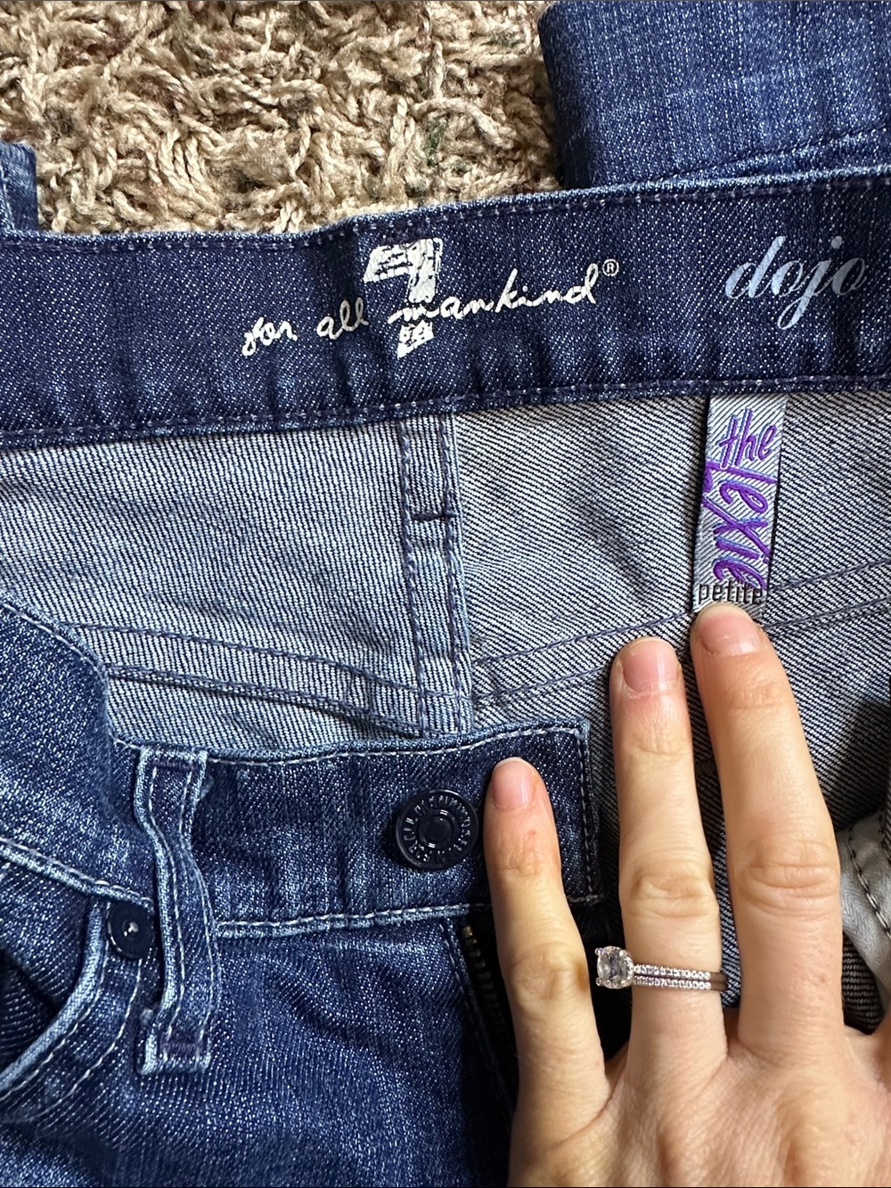 7 For All Mankind Dojo The Lexie Petite Jeans - Picture 6 of 7